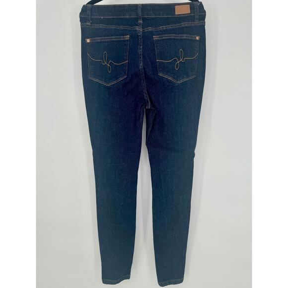 Judy Blue Classic Back Pocket Embroidery Skinny Jeans NWT Size 7 - Picture 2 of 7
